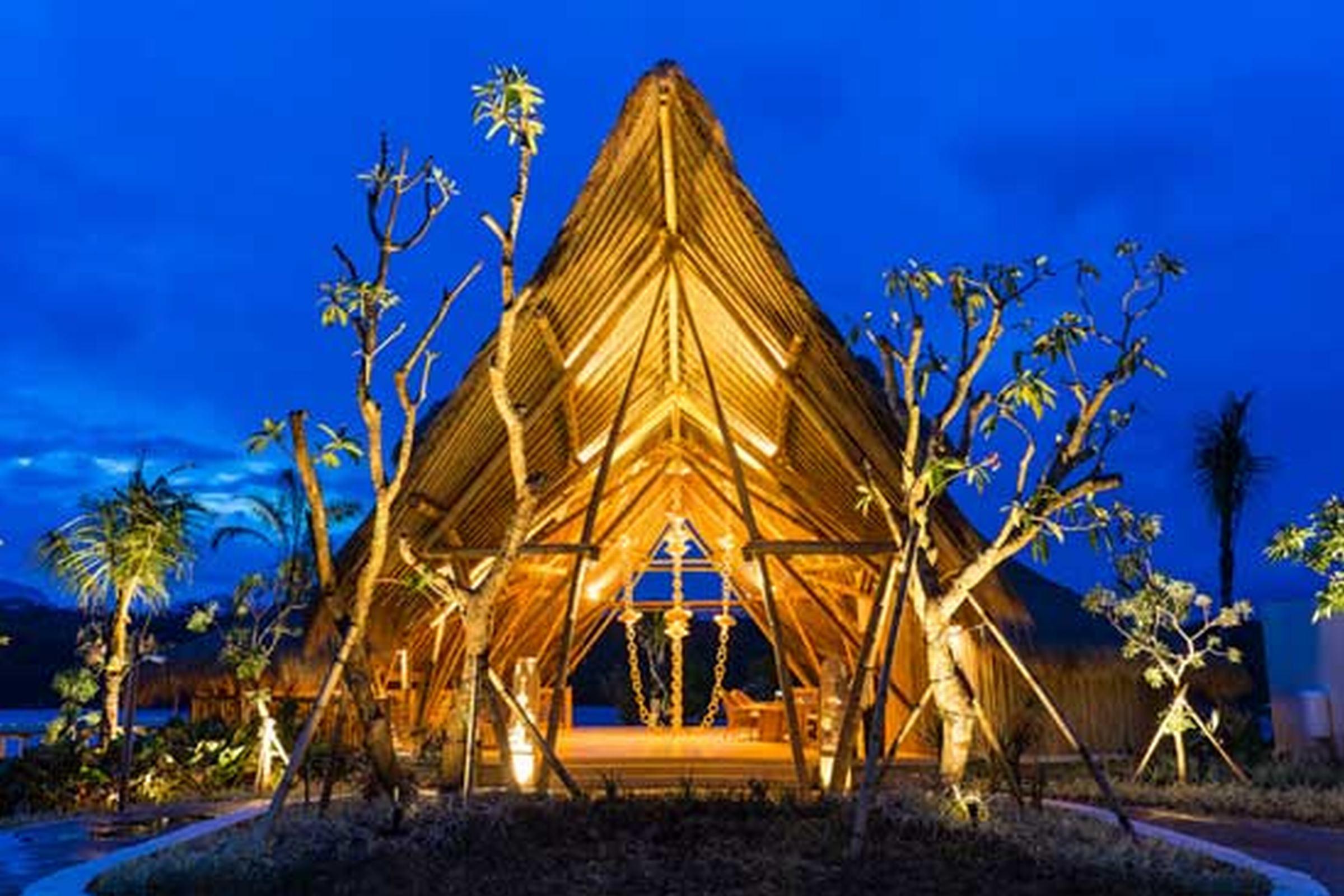 Luxe tent Menjangan Dynasty Banyuwedang
